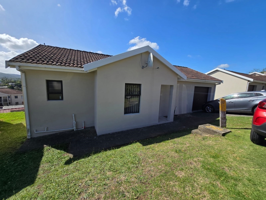 2 Bedroom Property for Sale in Nahoon Valley Park Eastern Cape